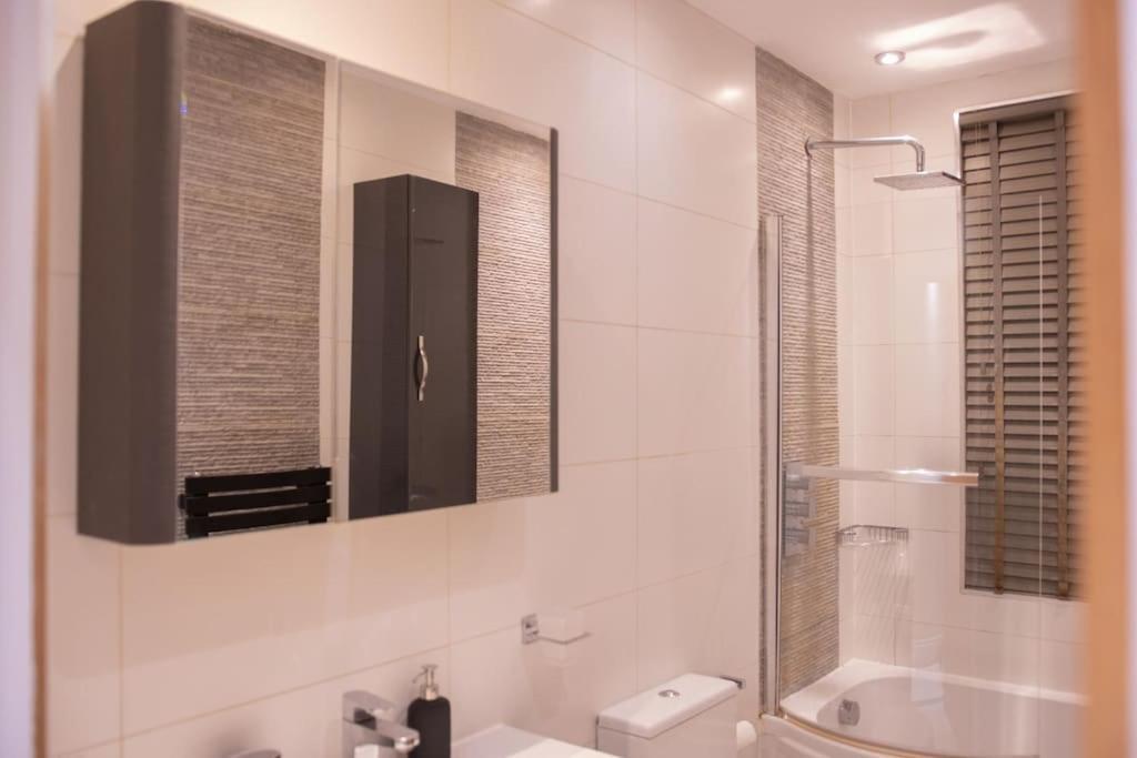 Oikoshomes Three Bedroom Flat In London Kültér fotó